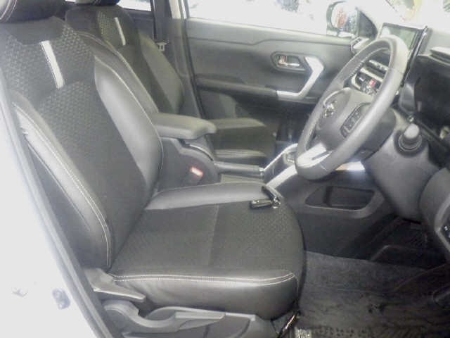 Daihatsu ROCKY 2021 7659701-7
