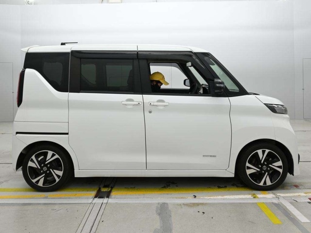 Nissan ROOX 2021 7657685-3