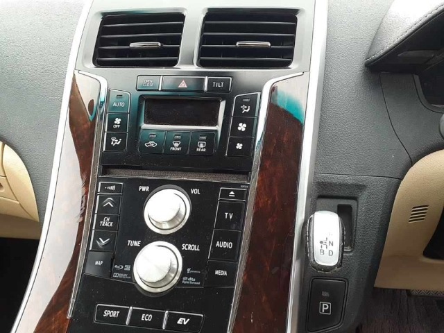 Toyota SAI 2018 7655933-12