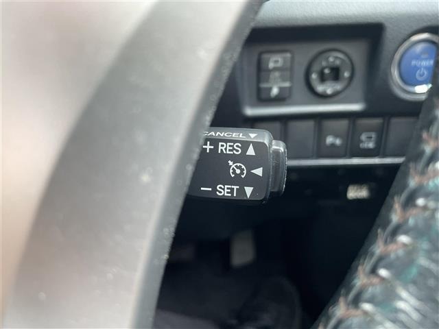Toyota SAI 2013 7655981-11