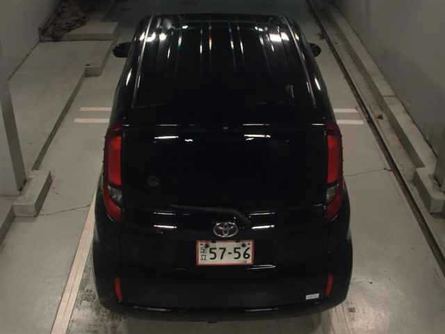 Toyota SIENTA 2023 7657510-7