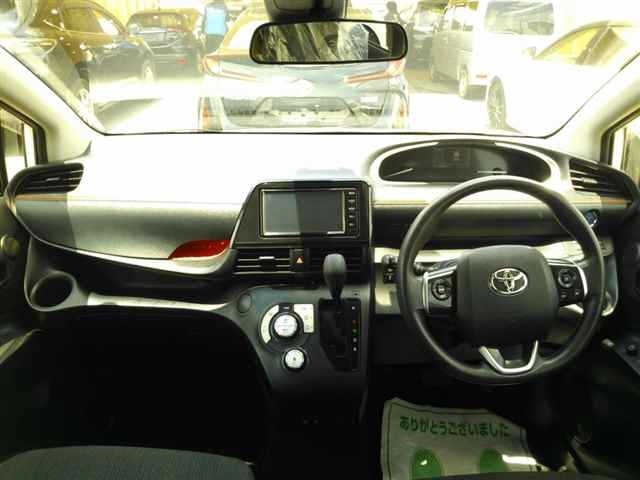 Toyota SIENTA 2019 7657513-8