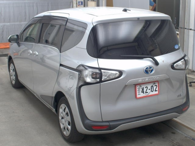 Toyota SIENTA 2017 7657557-1