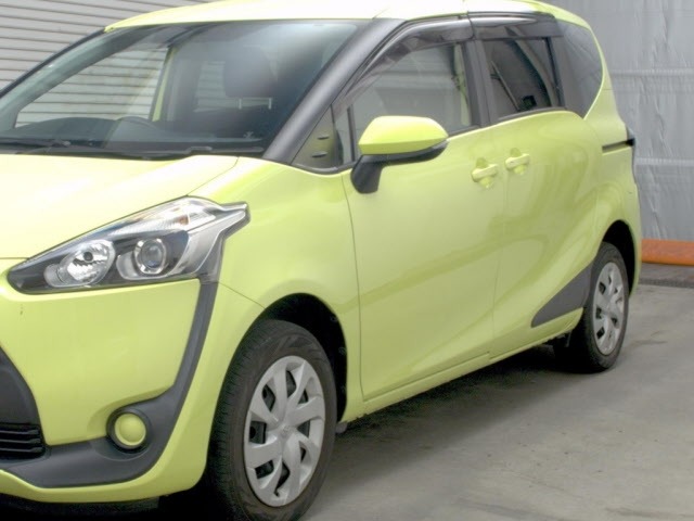 Toyota SIENTA 2015 7657558-4