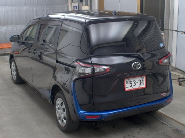 Toyota SIENTA 2015 7657560-1
