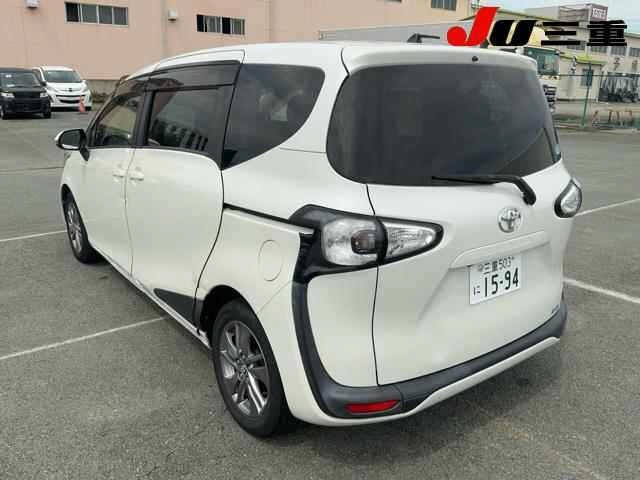 Toyota SIENTA 2016 7657567-1