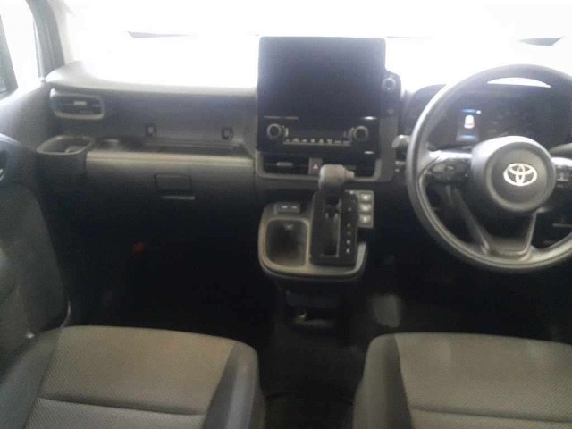 Toyota SIENTA 2025 7657570-9