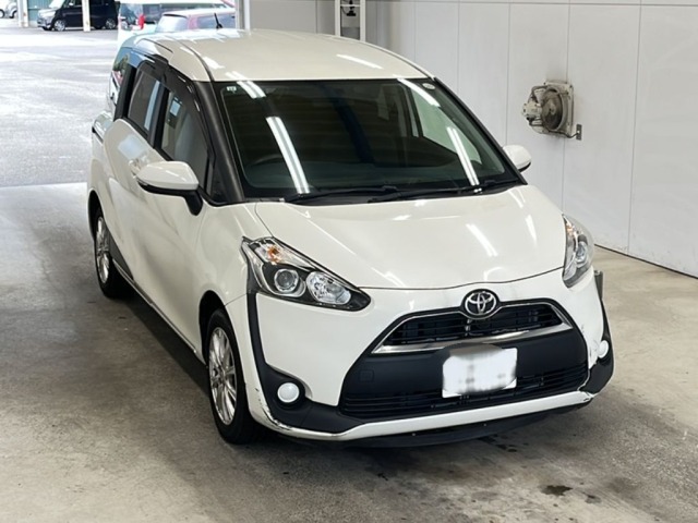Toyota SIENTA 2015 7657571-4