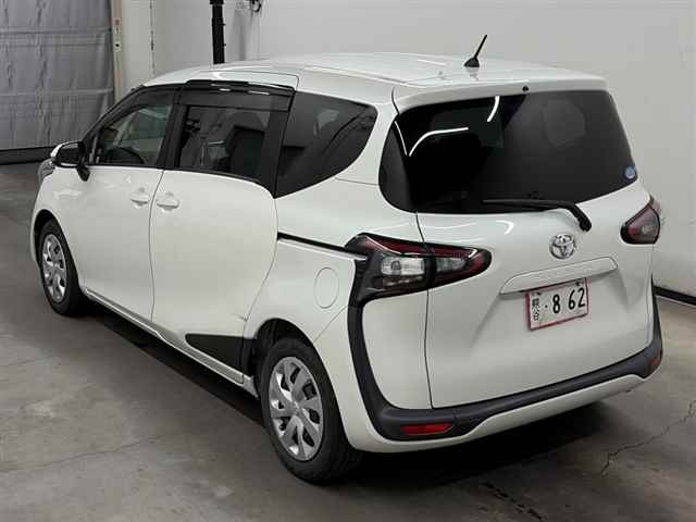 Toyota SIENTA 2017 7657580-1