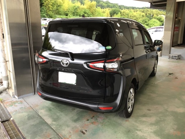 Toyota SIENTA 2015 7657593-4