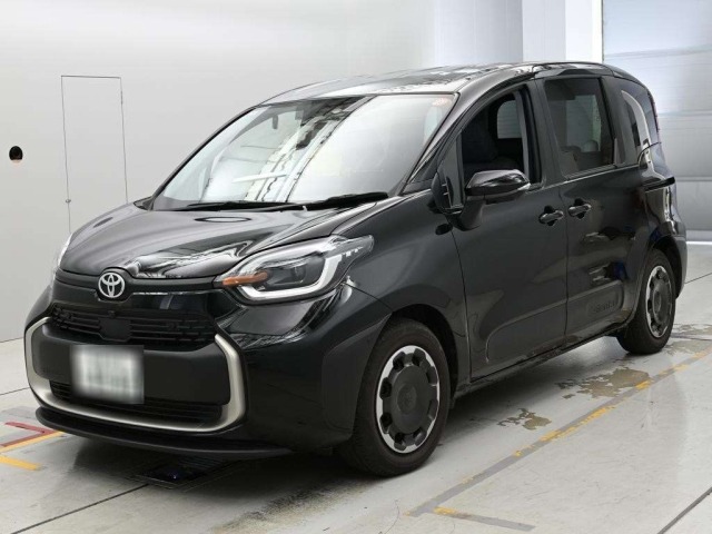 Toyota SIENTA 2022 7657604-0