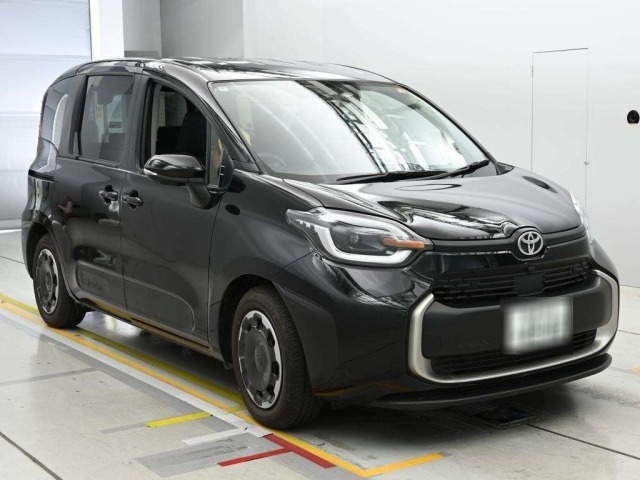 Toyota SIENTA 2022 7657604-5