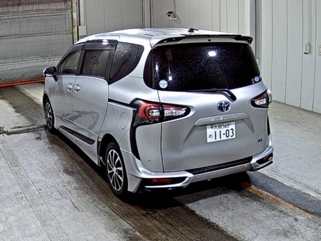 Toyota SIENTA 2018 7657622-1
