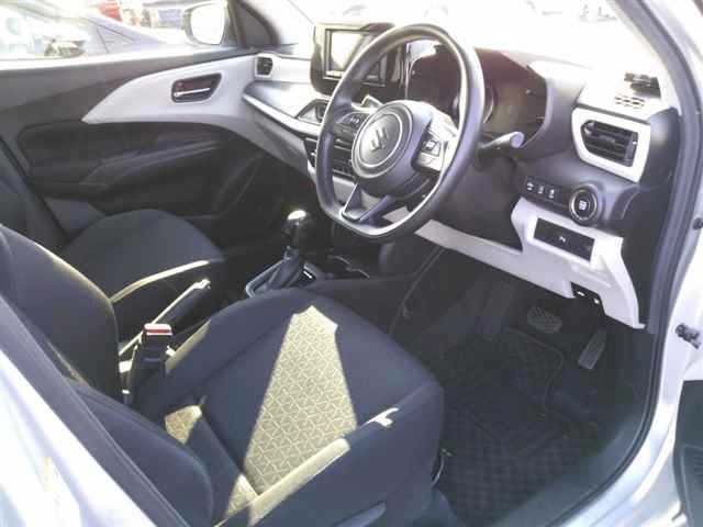 Suzuki SWIFT 2024 7658496-3
