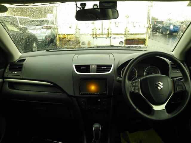 Suzuki SWIFT 2013 7658497-8