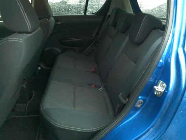 Suzuki SWIFT 2013 7658497-9
