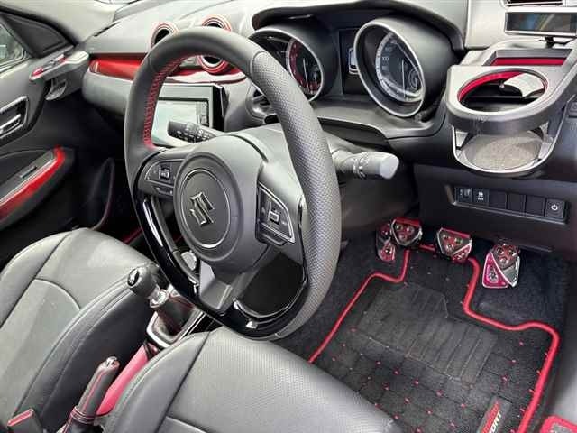 Suzuki SWIFT 2022 7658523-3
