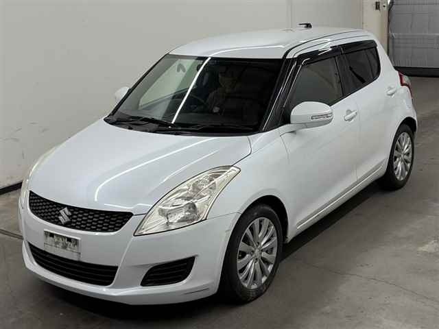 Suzuki SWIFT 2013 7658524-4