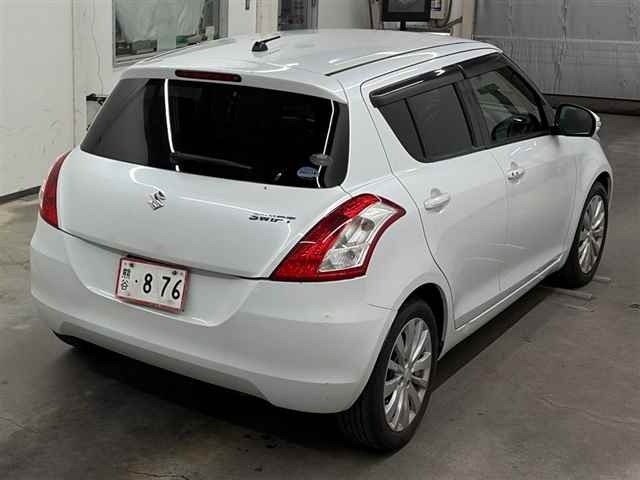 Suzuki SWIFT 2013 7658524-5