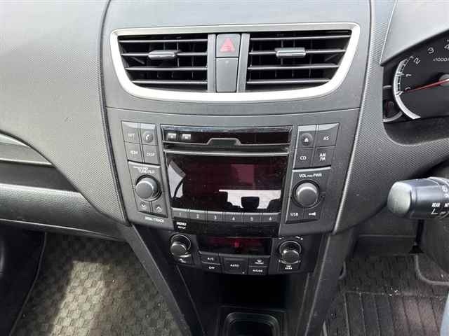Suzuki SWIFT 2013 7658524-6
