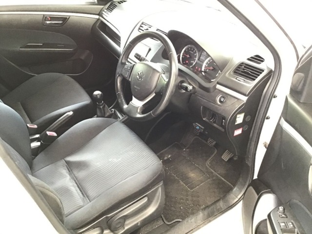Suzuki SWIFT 2011 7658526-5