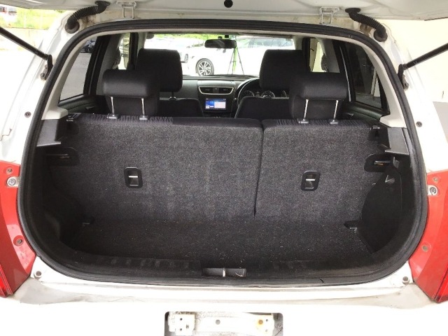 Suzuki SWIFT 2011 7658526-7