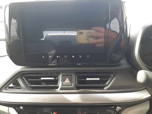 Suzuki SWIFT 2024 7658533-12