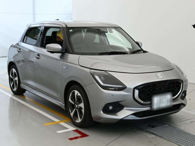 Suzuki SWIFT 2024 7658533-5