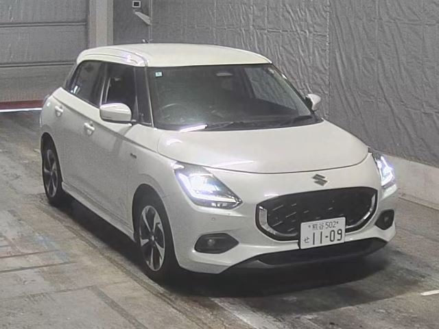 Suzuki SWIFT 2024 7658534-7