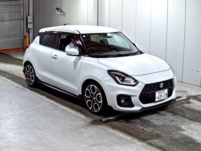 Suzuki SWIFT 2024 7658537-0