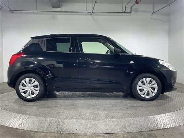 Suzuki SWIFT 2021 7658556-1