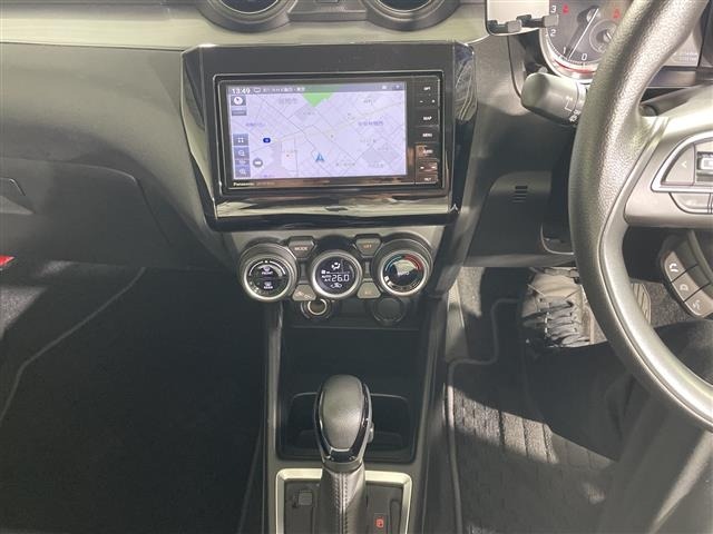 Suzuki SWIFT 2021 7658556-2