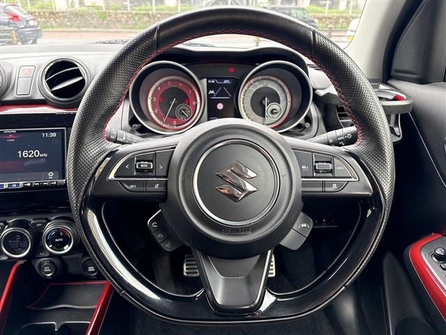 Suzuki SWIFT 2022 7658559-10