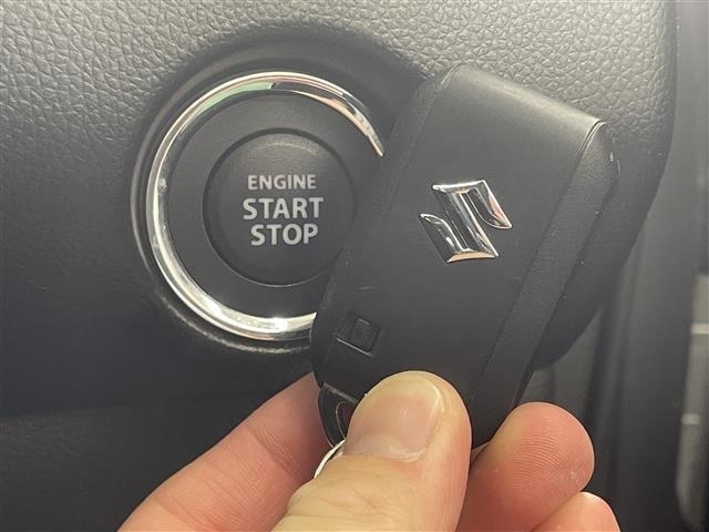 Suzuki SWIFT 2022 7658571-11
