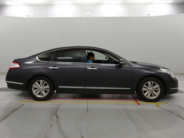 Nissan TEANA 2013 7644704-3