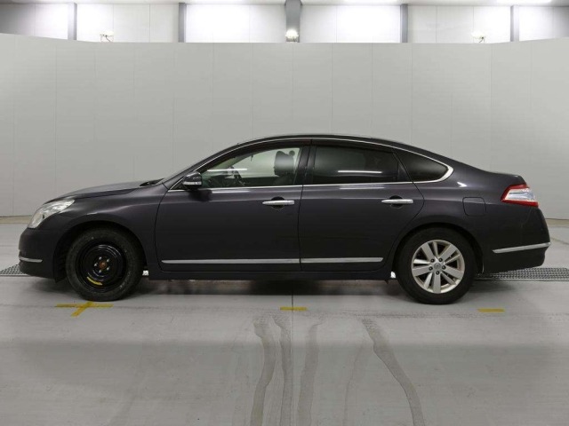 Nissan TEANA 2013 7644704-4