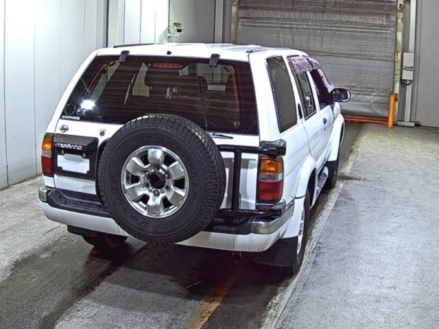 Nissan TERRANO 1997 7645606-5