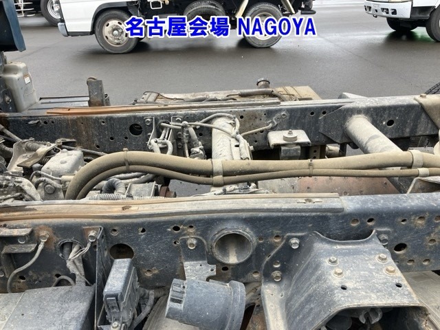 Mazda TITAN 2000 7646462-12