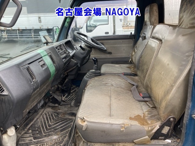 Mazda TITAN 2000 7646462-5