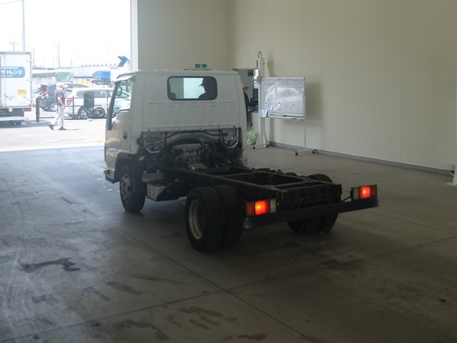 Mazda TITAN 2011 7646471-1