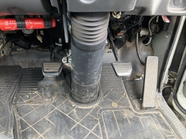Mazda TITAN 2011 7646471-4