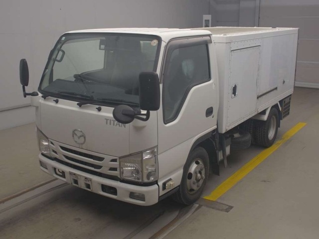Mazda TITAN 2020 7646472-0