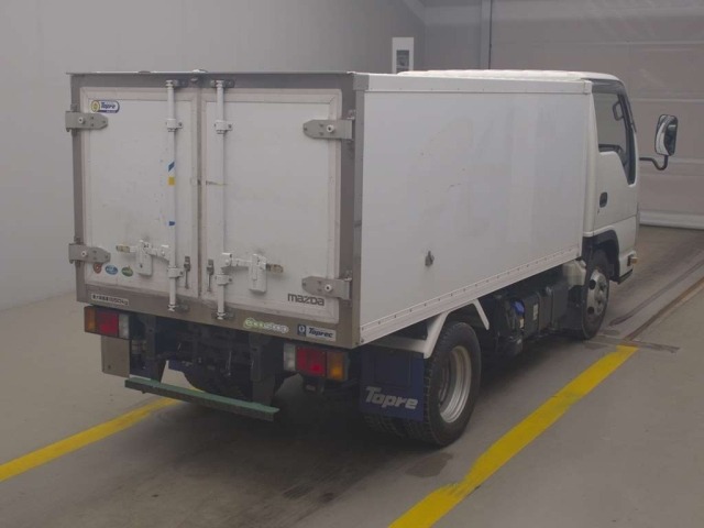Mazda TITAN 2020 7646472-1