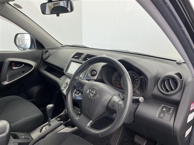Toyota VANGUARD 2010 7657502-11