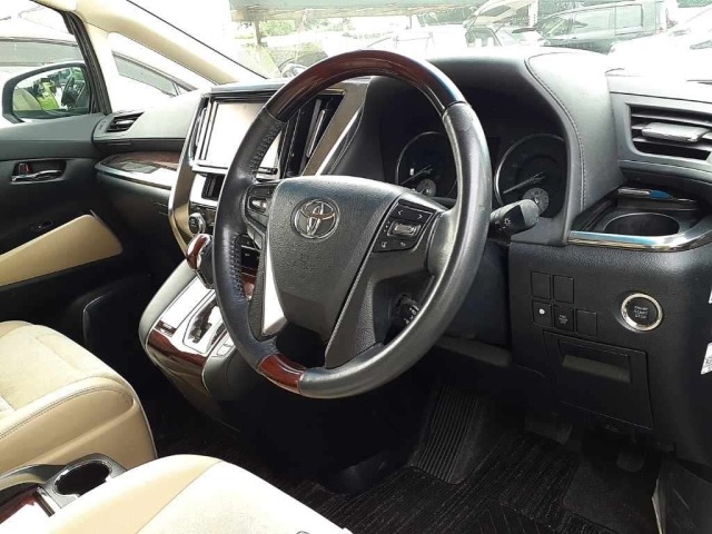 Toyota VELLFIRE 2015 7657850-7