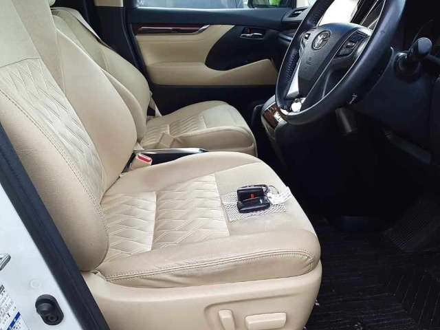 Toyota VELLFIRE 2015 7657850-8