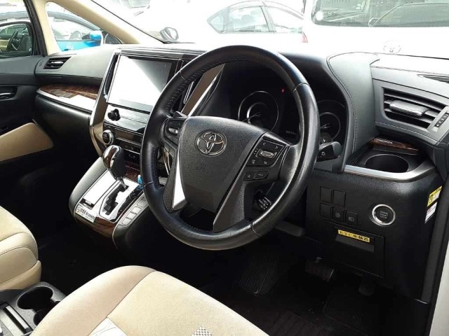 Toyota VELLFIRE 2020 7657851-7