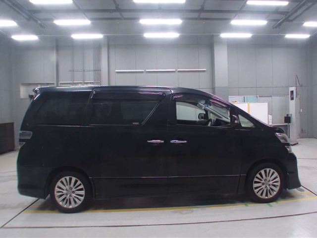 Toyota VELLFIRE 2013 7657853-3