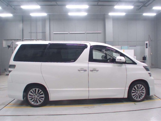 Toyota VELLFIRE 2012 7657854-3