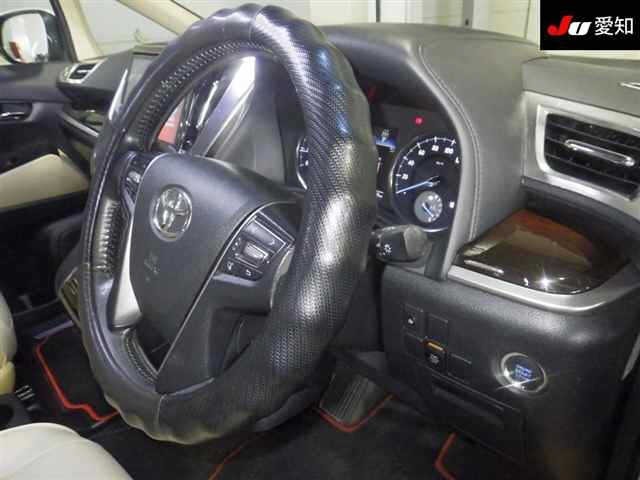 Toyota VELLFIRE 2016 7657856-5